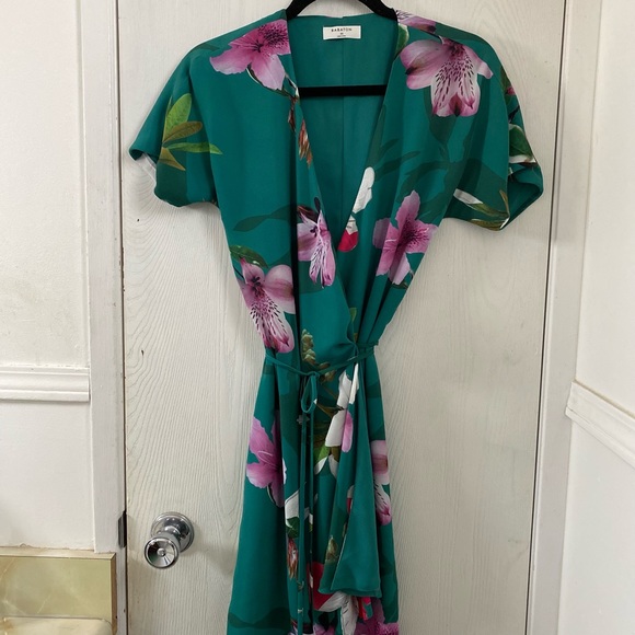 Mid summer dinner party dress - Picture 3 of 4